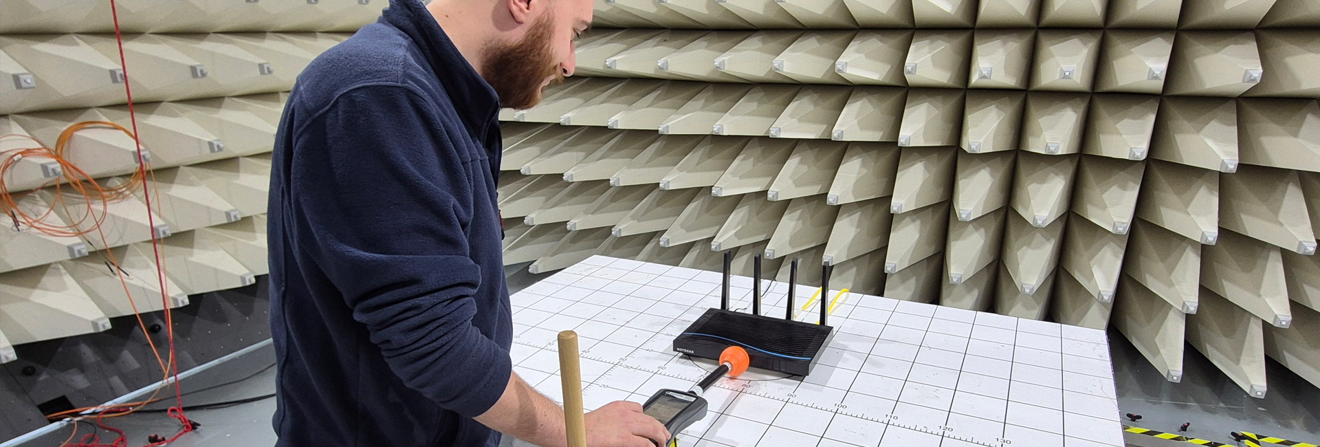 Elektromagnetische Umweltverträglichkeit (EMVU) und EMF-Messungen 